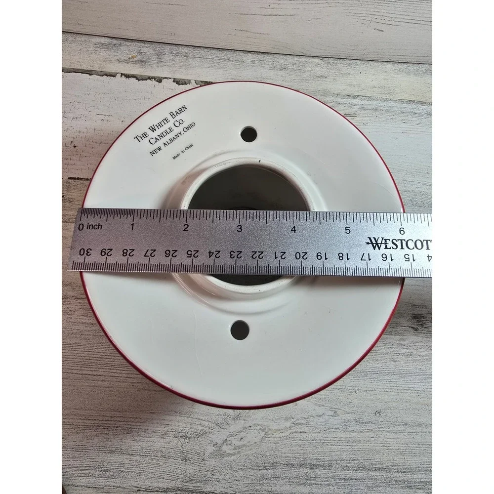 White‎ Barn Candle Co Christmas Ceramic Jar Candle Topper Shade Presents Mouse